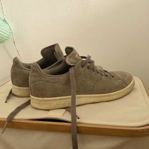 Gray Suede Stan Smith Sneakers EU 39.5 / UK 6 / US 8.5